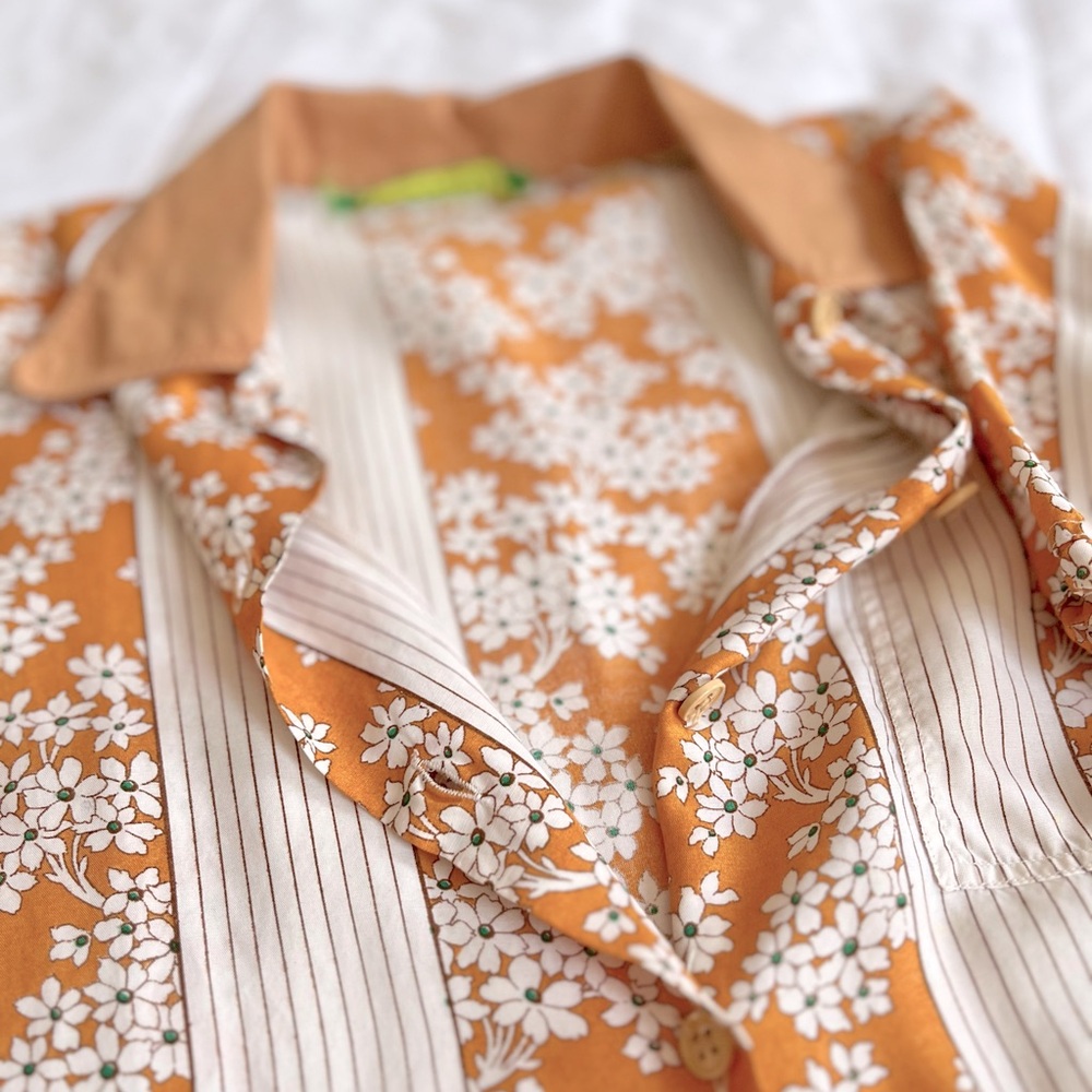 CACHAREL Orange Floral Short Sleeve Blouse - Picture 2 of 3